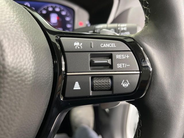 �y�A�_�v�e�B�u�N���[�Y�R���g���[���z�������H�ł̒��������s���y��!!�����ő��x��ۂN���[�Y�R���g���[�����A�Փˌy���V�X�e���ƘA�g���A�O���̎ԗ������m���ĎԊԂ�ۂ悤�ɑ��x���߂��Ă���܂�!!