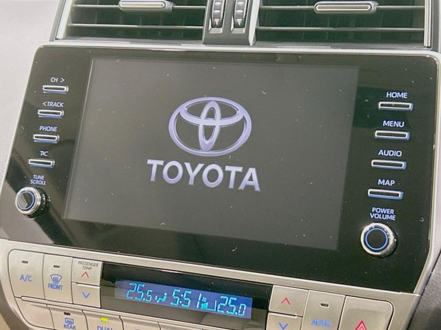 �y���[�J�[�����i�r�z�C���e���A�ɗn�����ރX�^�C���b�V���ȁu��p�݌v�v���[�J�[�i�r�𑕔��􎋔F���⑀�쐫�ȂǊ�{���\�ɂ��D��A���㎿�ȃJ�[���C�t�����y���݂��������܂��B