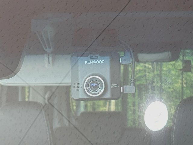 �y�h���C�u���R�[�_�[�z�h���C�u���R�[�_�[����!���s���͂������A������^�]�⎖�̂ɑ��������ہA�f���ŋL�^���A����̃��X�N�ɔ����܂��B���L�^�pSD�J�[�h�͂��q�l�����g�ł��������������K�v������܂��B