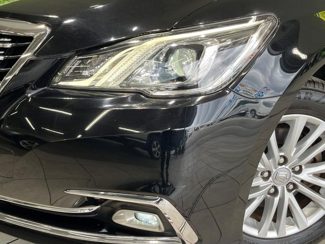 �yLED�w�b�h���C�g�z���V����ԑ��s�����ǍD�Ȏ��E���m�ۂ����S���ĉ^�]�ł��鍂�P�xLED�w�b�h���C�g�𑕔�!�_�����x�������A����d�͂��}�����Ă��܂��B