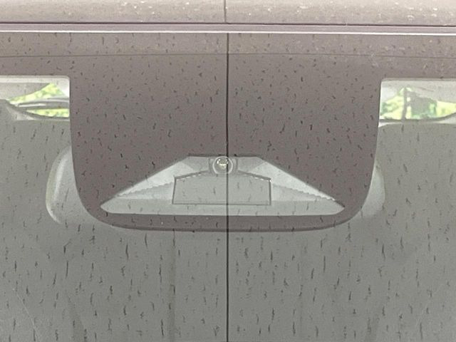 �y�z���_�Z���V���O�z���s���ɑO���̎ԗ�����F�����A�Փ˂������Ȏ��͌x��ƃu���[�L�ŏՓˉ���Ɣ�Q�y�����A�V�X�g�B�����S�Ƀh���C�u�����y���݂��������܂��B