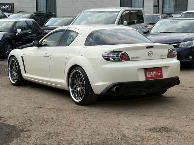 �����E������劽�}�B���C�y�ɂ����k��������