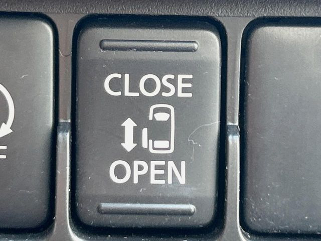 �y�p���[�X���C�h�h�A�z�X�}�[�g�L�[��^�]�Ȃ̃X�C�b�`�ŃX���C�h�h�A�̊J���\���d��������͂����ăh�A���J����K�v�������A���������q�l�ł��A�d���ו��������Ă��鎞�����N�ɊJ���߂ł��܂���