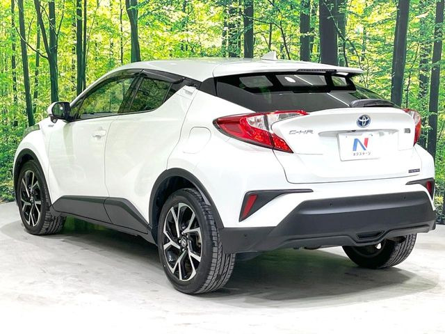 ☆全国のネクステージからお取り寄せが可能※!遠方の店舗に展示してあるクルマが気になる場合も、最寄りの店舗でご覧いただくことが可能です!是非私たちに要望をお聞かせください!※別途費用