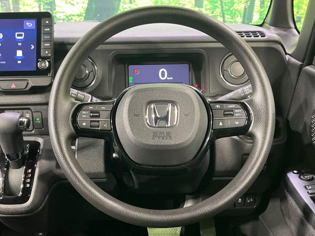 �y�X�e�A�����O�X�C�b�`�z�^�]���A�O������ڐ������炷���ƂȂ��A�I�[�f�B�I���̑��삪�\�ȕ֗��@�\!���S&���K�ȃh���C�u�����o���Ă���܂���