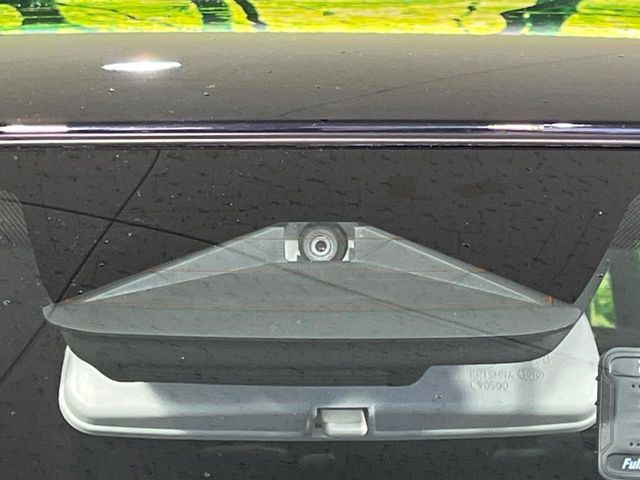 �y�X�Y�L �Z�[�t�e�B�T�|�[�g�z���s���ɑO���̎ԗ�����F�����A�Փ˂������Ȏ��͌x��ƃu���[�L�ŏՓˉ���Ɣ�Q�y�����A�V�X�g�B�����S�Ƀh���C�u�����y���݂��������܂��B