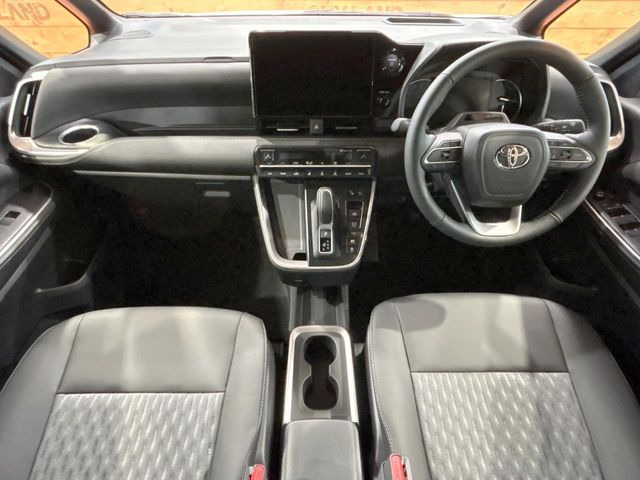 グループ総在庫数約30,000台!!全国の系列店からメーカー・車種問わずご紹介出来るので、あなたにピッタリのお車が見つかるはずです♪まずはお問い合わせ下さい☆