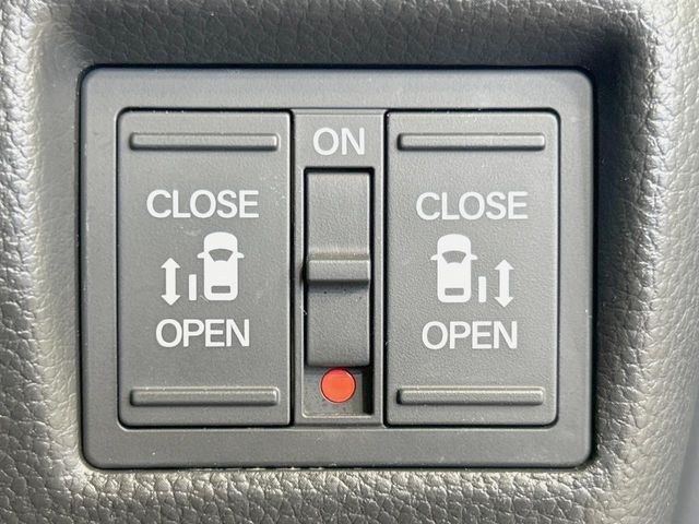 �y�����p���[�X���C�h�h�A�z�X�}�[�g�L�[��^�]�Ȃ̃X�C�b�`�Ō�ȗ����X���C�h�h�A�̊J���\���d��������͂����ăh�A���J����K�v�������A�����Ȃ��q�l�ł��ȒP�ɊJ���߂ł����K�ł���