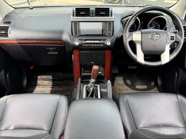 �S�Ԏ���\�ł��B�傫�ȓW����������ۂɉ^�]���Ă݂ĉ������B���ۂɏ���Ă݂Ă��ꂩ��̃J�[���C�t��z�����Ă���������