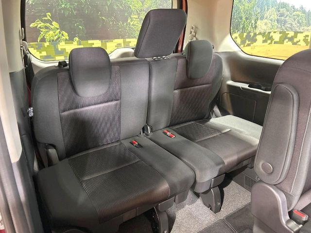 3��ڃV�[�g�͂�������ԗǍD����l�ł��������ƍ����Ē����܂��̂ŁA��l���ł̂��o���������N���N�ł��􂲉Ƒ��ŁA�C�̒m�ꂽ���ԂŁA�h���C�u�ɍs���̂��y���݂ł��ˁ�