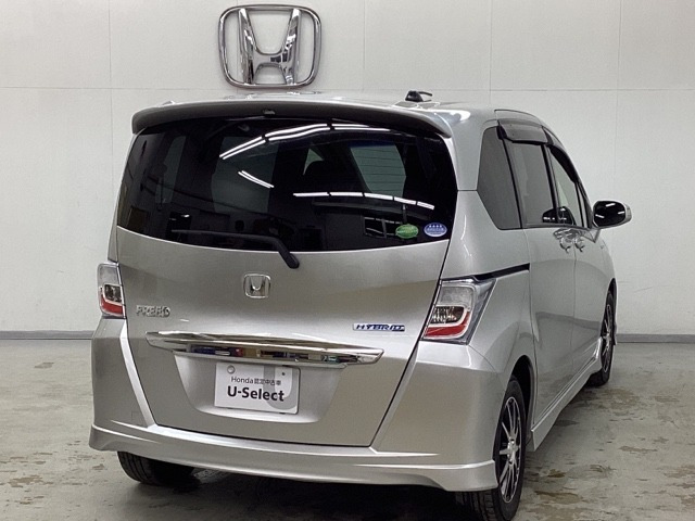 フリードハイブリッド1.5 ジャストセレクション