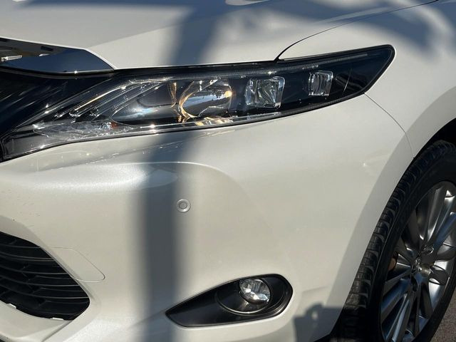 �yLED�w�b�h���C�g�z���V����ԑ��s�����ǍD�Ȏ��E���m�ۂ����S���ĉ^�]�ł��鍂�P�xLED�w�b�h���C�g�𑕔�!�_�����x�������A����d�͂��}�����Ă��܂��B