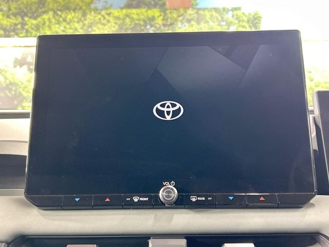 �y12.9�C���` �f�B�X�v���C�I�[�f�B�I�z���ʂ̃f�B�X�v���C��AppleCarPlay��AndroidAuto�����p�\�B�傫�ȉ�ʂŃX�}�z�i�r�A�v���������p���������܂���