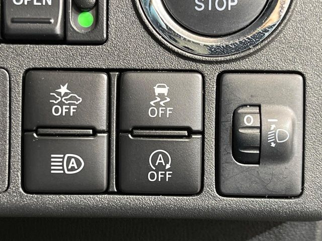 �y�X�}�[�g�A�V�X�g�z���s���ɑO���̎ԗ�����F�����A�Փ˂������Ȏ��͌x��ƃu���[�L�ŏՓˉ���Ɣ�Q�y�����A�V�X�g�B�����S�Ƀh���C�u�����y���݂��������܂��B