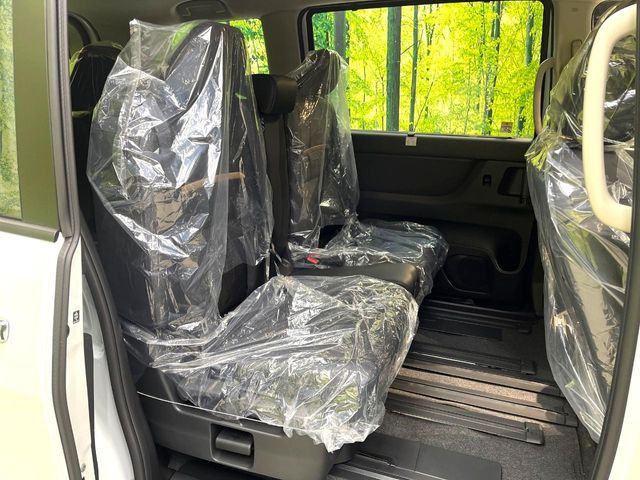 ���i���ȃI���W�i���t���A�}�b�g���I�v�V�����ɂĂ��p�ӂ��Ă���܂��B���D���ȃf�U�C����J���[�����Ԃɍ��킹�đI��ł����������Ƃ��ł��܂���