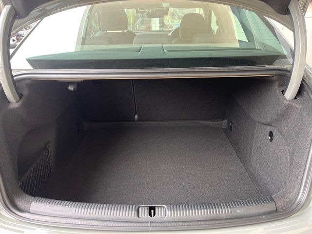 ���g�����N���[��:����L������e�X�y�[�X!���ꂾ���̍L��������΂��������⃌�W���[�Ȃǂɂ��œK�ł�!�g�p�������Ȃ����ꂢ�ȏ�Ԃ��ێ����Ă���܂��B