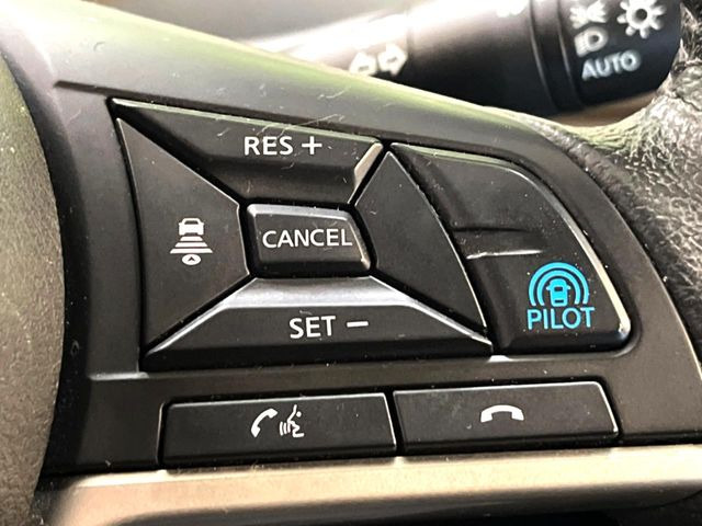 �y�v���p�C���b�g�z�������H�ł̒��������s���y��!!�a�؎��Ə��񑖍s�̃V�[���ŁA�A�N�Z���E�u���[�L�E�X�e�A�����O�������Ő��䂵�A�������^�]�̕��S���y�����Ă���܂���