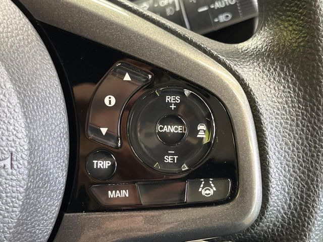 �y�A�_�v�e�B�u�N���[�Y�R���g���[���z�������H�ł̒��������s���y��!!�����ő��x��ۂN���[�Y�R���g���[�����A�Փˌy���V�X�e���ƘA�g���A�O���̎ԗ������m���ĎԊԂ�ۂ悤�ɑ��x���߂��Ă���܂�!!