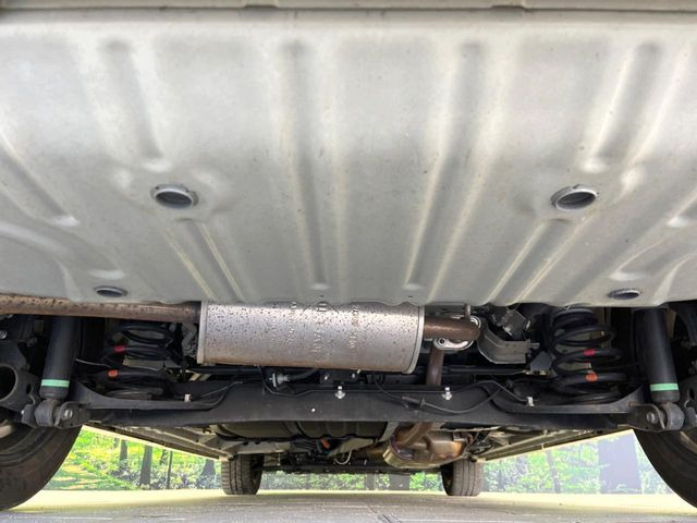 下回りがきれいなうちに、防錆加工の施工がオススメ。降雪地域はもちろん、沿岸部にお住いの方や、趣味でマリン・ウィンタースポーツをされる方にご好評いただいております。