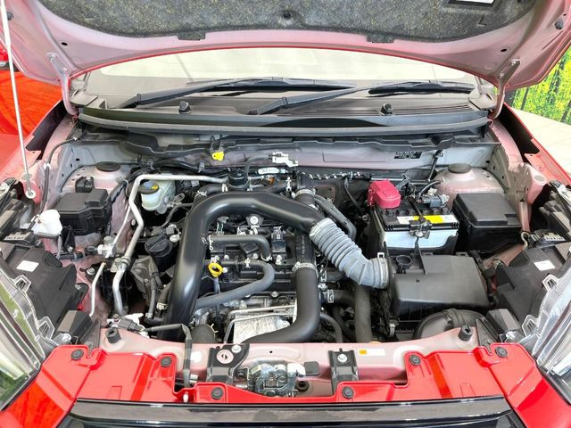 親切・丁寧な専門メカニックスタッフが応対!・車検・点検整備・事故等の修理などアフターサービスも安心。お車のカスタマイズもネクステージのサービススタッフまでご相談ください!