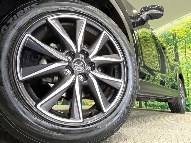 �y����19�C���`�A���~�z�C�[���z�O�ςɃ}�b�`���������A���~�z�C�[���𑕒����Ă���܂��B�e��ЊO�A���~�z�C�[����A�X�^�b�h���X�^�C�����戵�����Ă���܂��B���񂲑��k����������