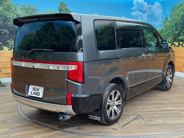 �������x�̃K���X�疌�ŝ����͂������A�㎿�ȃc���E����������B���O����_���J�����؂Ȉ��Ԃ�ی삵�A�F�����E�򉻂�h�~�B�u�e�X�v���b�V���R�[�g�v�A�u�e�v���~�b�T�R�[�g�v���炨�I�т��������܂��B