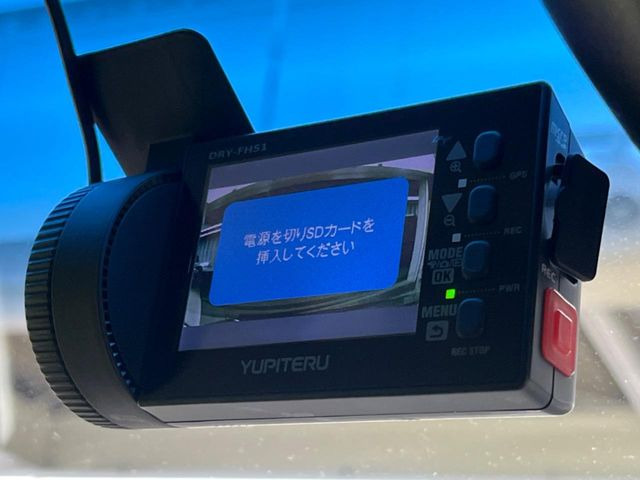 �y�h���C�u���R�[�_�[�z�h���C�u���R�[�_�[����!���s���͂������A������^�]�⎖�̂ɑ��������ہA�f���ŋL�^���A����̃��X�N�ɔ����܂��B���L�^�pSD�J�[�h�͂��q�l�����g�ł��������������K�v������܂��B