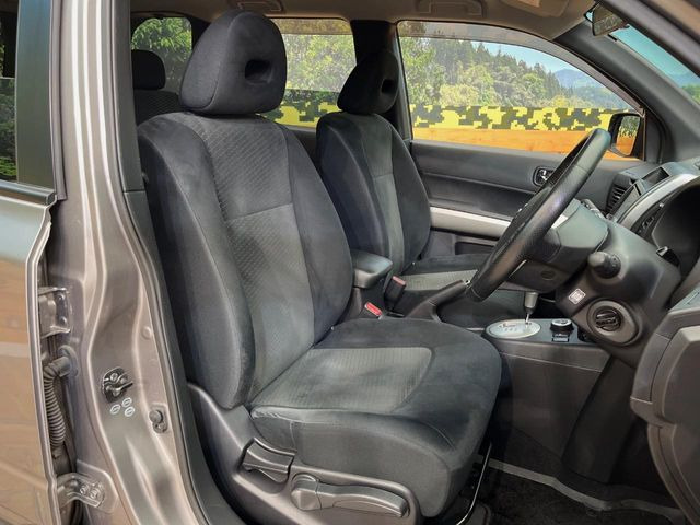 �^�]�ȃV�[�g���͎g�p�������Ȃ��A�ǍD�ȏ�ԂƂȂ��Ă��܂��B���J�Ɏg���Ă������Ƃ��悭�킩��܂��ˁB