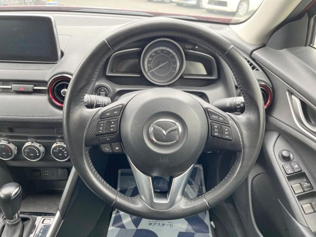 �y�����v�����X�e�A�����O�z�㎿�Ȋv���g�p���邱�ƂŁA��ɂ����������݂ƂĂ��^�]���₷���n���h���ł���