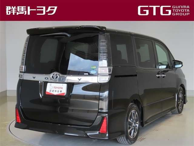 ヴォクシー2.0 ZS