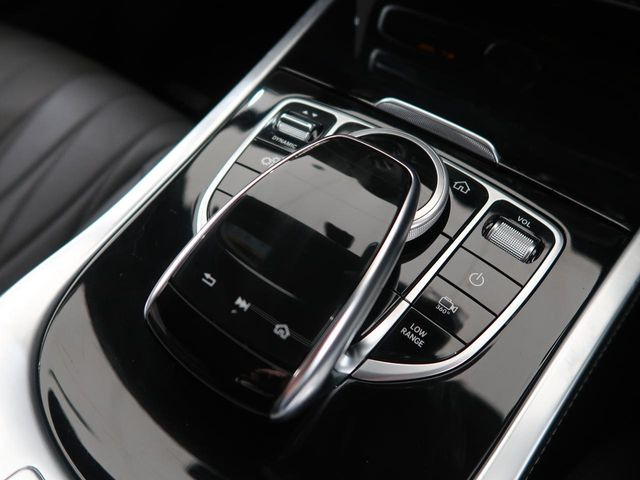 �C�ɂȂ�ӏ���A�摜�̃��N�G�X�g�Ȃǂ��C�y�ɃI�[�g�X�e�[�W�����̃v���~�A���J�[���X�^�b�t�ɂ��₢���킹���������BTEL:043-307-1322