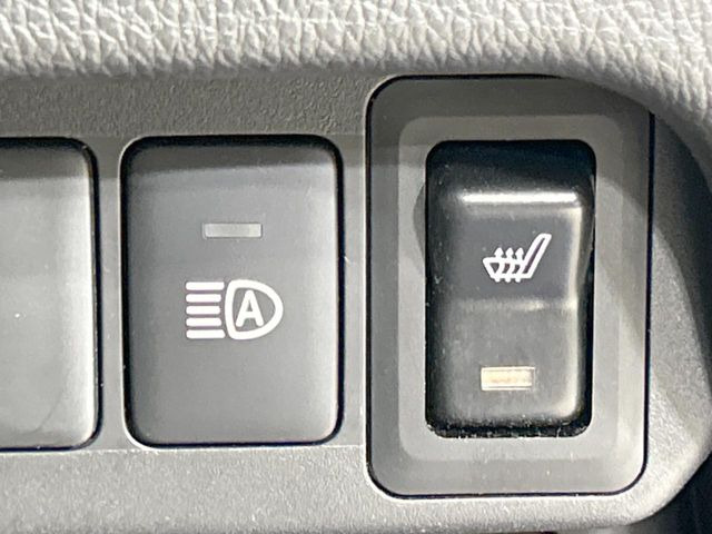 �y�V�[�g�q�[�^�[�z�������ɏd�󂷂�V�[�g�q�[�^�[!�G�A�R����葁�����܂��Ă����̂Ŋ�����̐l�����S�ł��ˁ�G�A�R���̉����͊������邩����A�Ƃ������ɂ����������߂ł��B