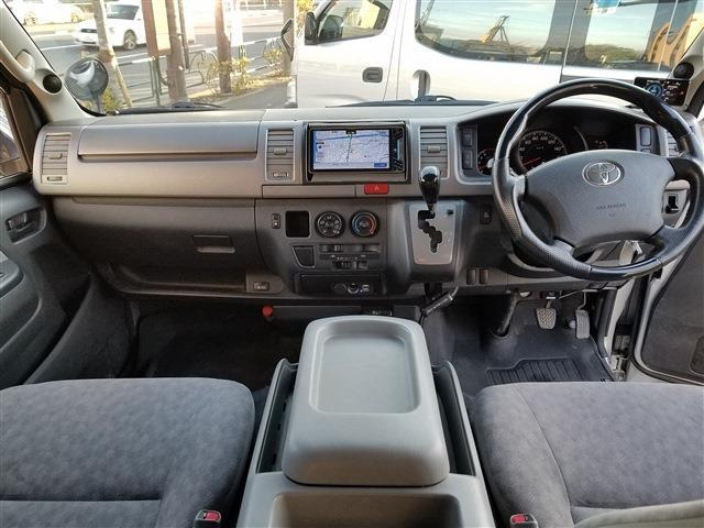 当店車両全てに、エンジン・ミッションへの保証が付いております。