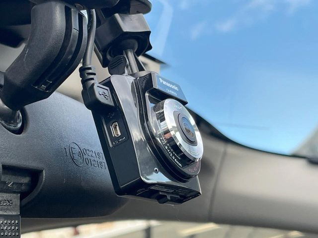 �y�h���C�u���R�[�_�[�z�h���C�u���R�[�_�[����!���s���͂������A������^�]�⎖�̂ɑ��������ہA�f���ŋL�^���A����̃��X�N�ɔ����܂��B���L�^�pSD�J�[�h�͂��q�l�����g�ł��������������K�v������܂��B