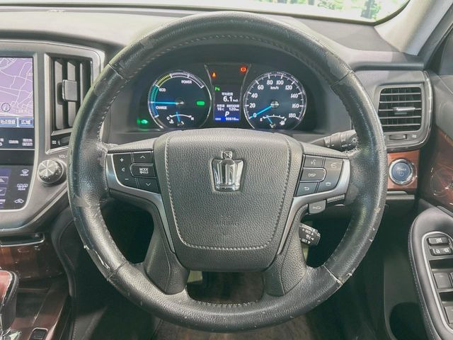 �y�����v�����X�e�A�����O�z�㎿�Ȋv���g�p���邱�ƂŁA��ɂ����������݂ƂĂ��^�]���₷���n���h���ł���