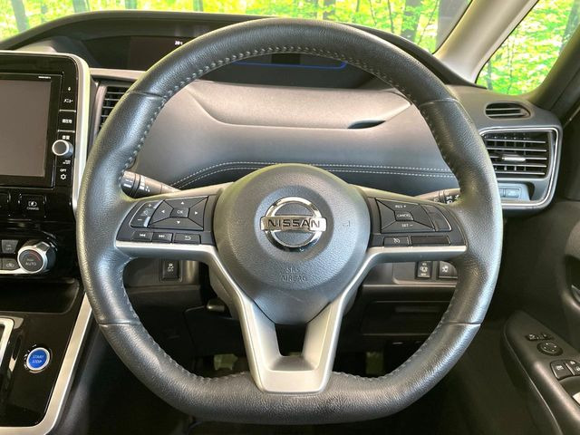 �y�����v�����X�e�A�����O�z�㎿�Ȋv���g�p���邱�ƂŁA��ɂ����������݂ƂĂ��^�]���₷���n���h���ł���