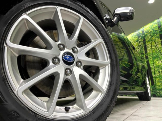 �y17�C���`�A���~�z�C�[���z�O�ςɃ}�b�`���������A���~�z�C�[���𑕒����Ă���܂��B�e��ЊO�A���~�z�C�[����A�X�^�b�h���X�^�C�����戵�����Ă���܂��B���񂲑��k����������