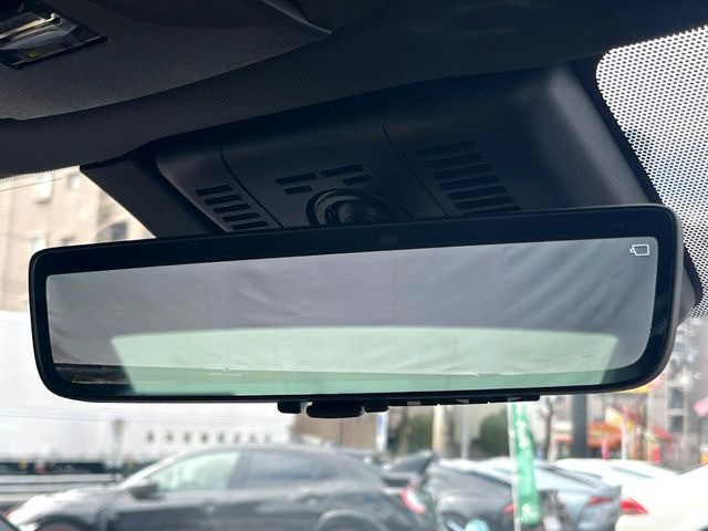 �y�f�W�^���C���i�[�~���[�z��Ȃ̑傫�ȉו��⓯��҂Ō�����m�F���Â炢���ł����S!�J�������B�e�����ԗ�����̉f�������[���~���[���ɕ\���B�N���A�Ȏ��E�ŏ󋵂̊m�F���\�ł�!