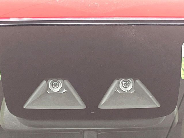 �y�X�}�[�g�A�V�X�g�z���s���ɑO���̎ԗ�����F�����A�Փ˂������Ȏ��͌x��ƃu���[�L�ŏՓˉ���Ɣ�Q�y�����A�V�X�g�B�����S�Ƀh���C�u�����y���݂��������܂��B