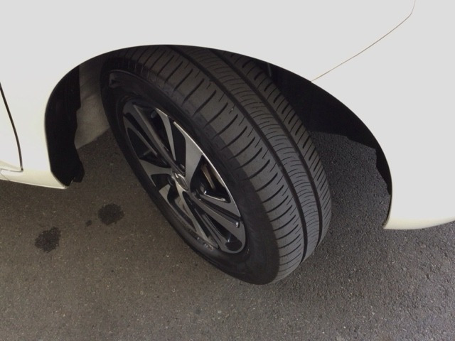 フリード+1.5 ハイブリッド EX