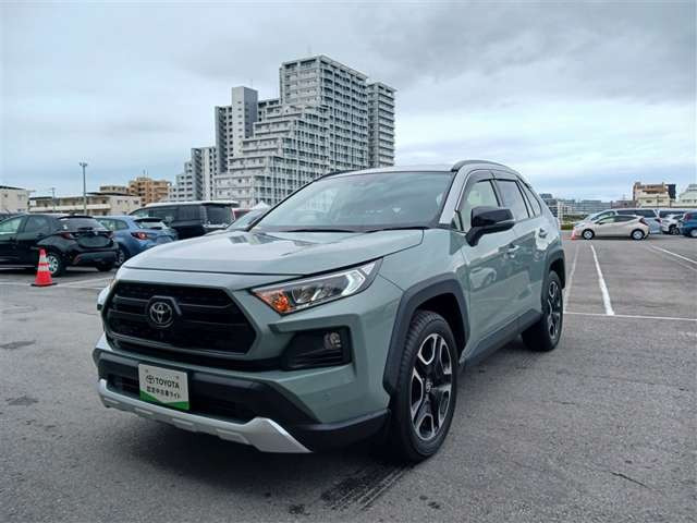 RAV42.0 アドベンチャー 4WD