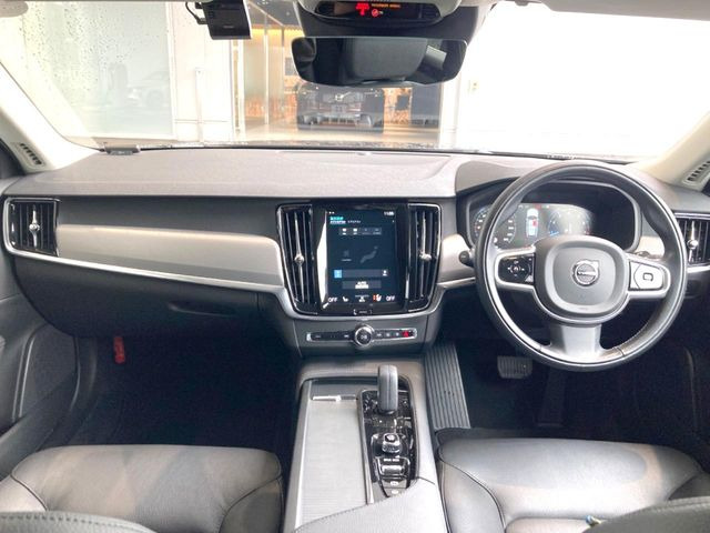 V90B5 モメンタム