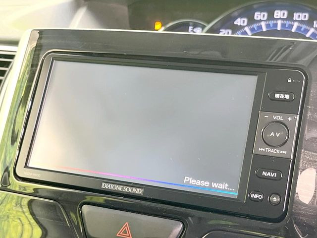 �y�����i�r�z�l�C�̏����i�r�𑕔��B�I�[�f�B�I�@�\���[�����Ă���ABluetooth�ڑ�����΂������̃X�}�z��MP3�v���C���[�̉��y���Đ��\!�����̉^�]������Ɋy�����Ȃ�܂�!!