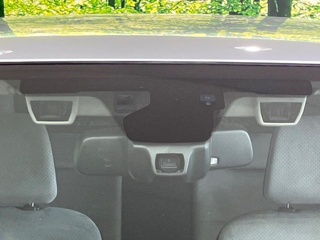 �y�A�C�T�C�gVer3�z�O���̎ԗ��������m���A�Փ˂������Ȏ��͌x��Œ��ӂ𑣂��A�u���[�L�𓥂ޗ͂��T�|�[�g�B�u���[�L�𓥂߂Ȃ������ꍇ�͏Փ˔�Q�y���u���[�L���쓮�A�Փˉ�����T�|�[�g���܂��B