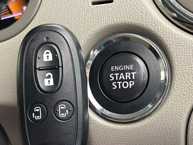 �y�L�[���X�X�^�[�g�V�X�e���z�J�o����|�P�b�g�ɓ��ꂽ�܂܂ł��h�A�̎{���E�������\�ȃX�}�[�g�L�[�𑕔��B�G���W���̃I���E�I�t�����J�M�����o���K�v����������Ƃ��Ă��֗��ł���