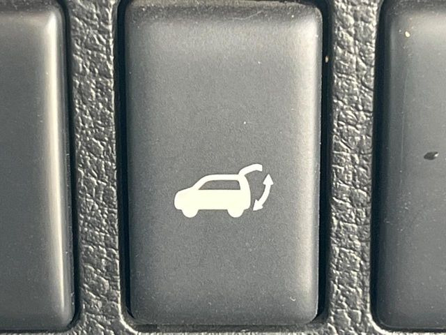 �y�p���[�o�b�N�h�A�z�X�}�[�g�L�[��^�]�Ȃ̃{�^�������������Ń��A�Q�[�g�������ŊJ���܂�!�ו��������Ă��鎞��A�����ʒu�ɂ���o�b�N�h�A��߂�ۂɕ֗��ȋ@�\�ł���