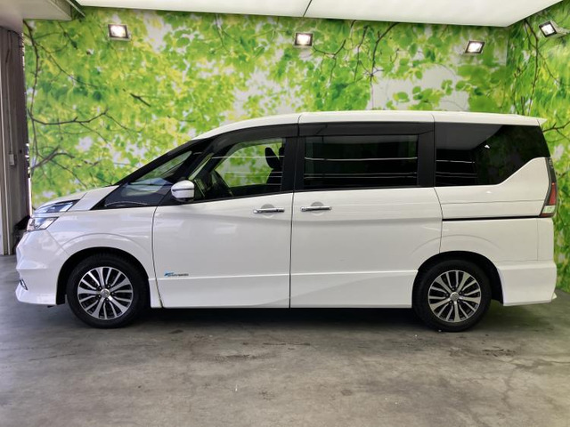 セレナ2.0 ハイウェイスター Vセレクション