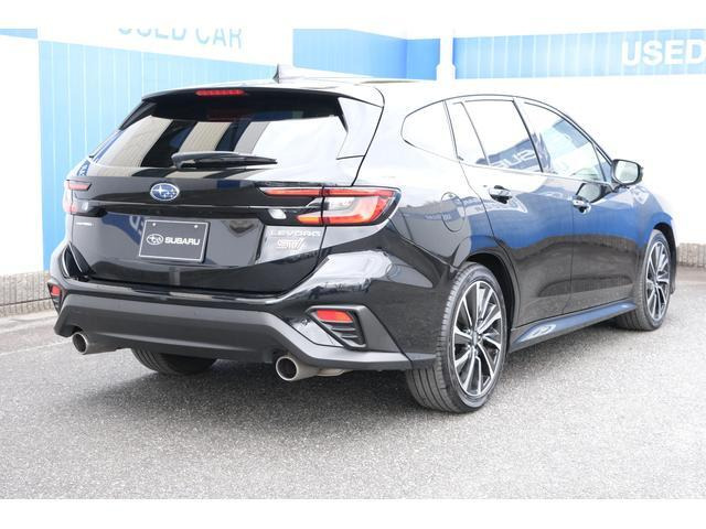 レヴォーグ1.8 STI スポーツ 4WD