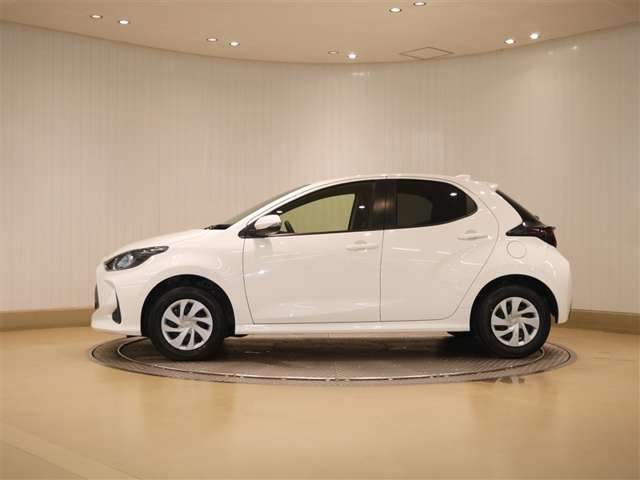 ヤリス1.5 X 4WD