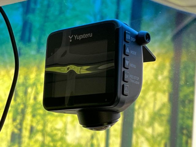 �y�h���C�u���R�[�_�[�z�h���C�u���R�[�_�[����!���s���͂������A������^�]�⎖�̂ɑ��������ہA�f���ŋL�^���A����̃��X�N�ɔ����܂��B���L�^�pSD�J�[�h�͂��q�l�����g�ł��������������K�v������܂��B